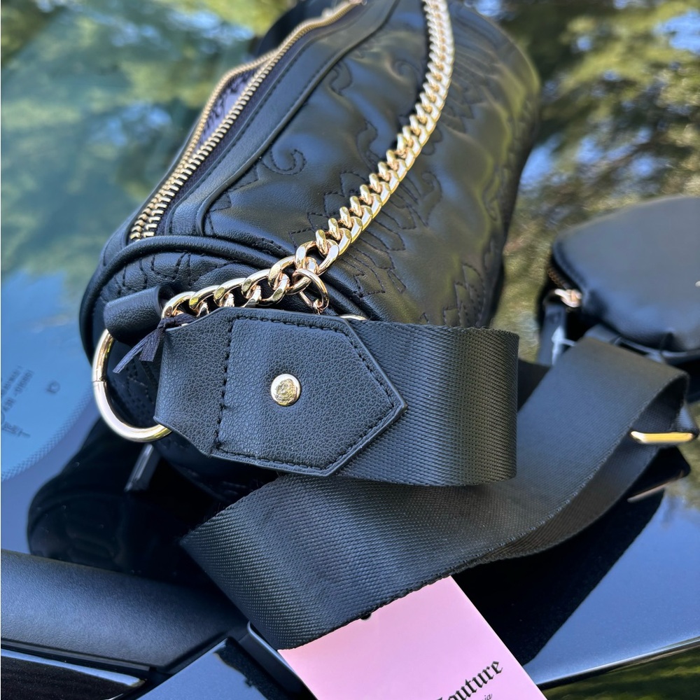 Juicy Couture Black Crossbody Bag with Gold Chain - Picture 2 of 7